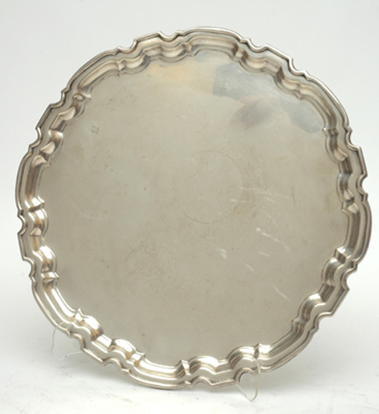 Appraisal: A VICTORIAN SHEFFIELD PLATE SALVER Of shaped circular outline with