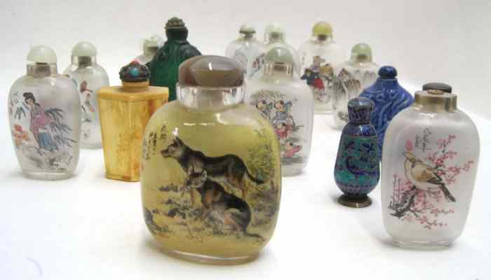 Appraisal: A COLLECTION OF CHINESE SNUFF MEDICINE BOTTLES approximately consisting of