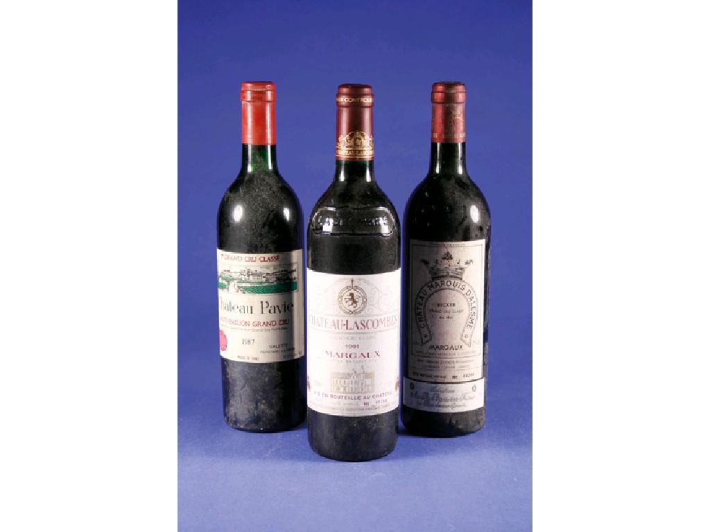 Appraisal: A SINGLE BOTTLE OF CHATEAU LASCOMBE MARGAUX and twelve other