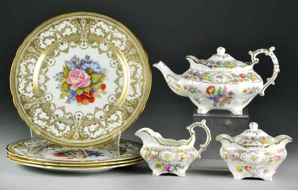 Appraisal: Pcs Dresden Teaset Aynsley Gilt PlatesTo include a three-piece Dresden