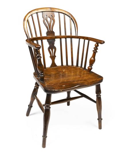 Appraisal: VICTORIAN ELM AND YEW WOOD WINDSOR ARMCHAIR CIRCA of typical