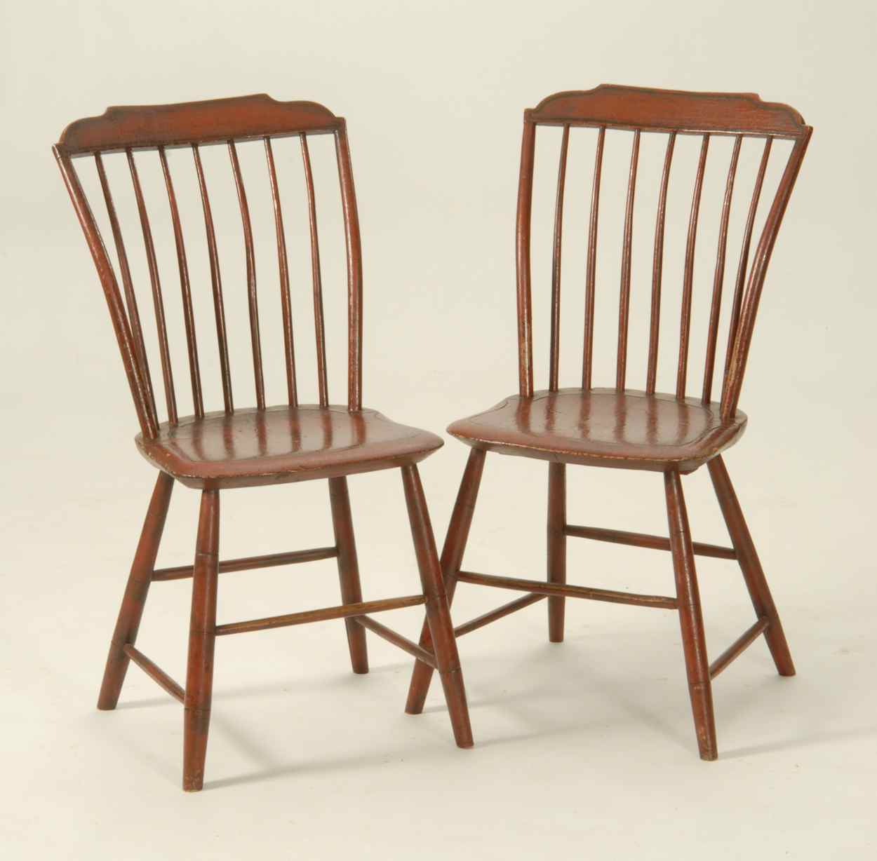 Appraisal: PAIR OF ANTIQUE AMERICAN STEPDOWN WINDSOR SIDE CHAIRS Circa In