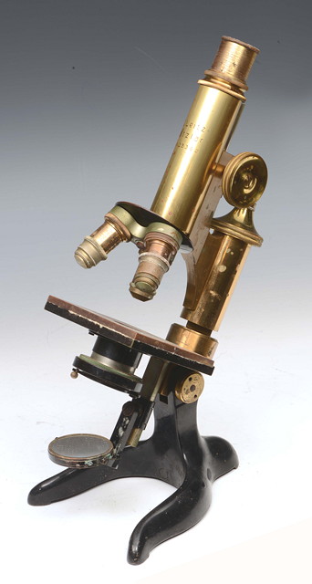 Appraisal: E LEITZ WETZLAR MICROSCOPE No within a fitted mahogany case