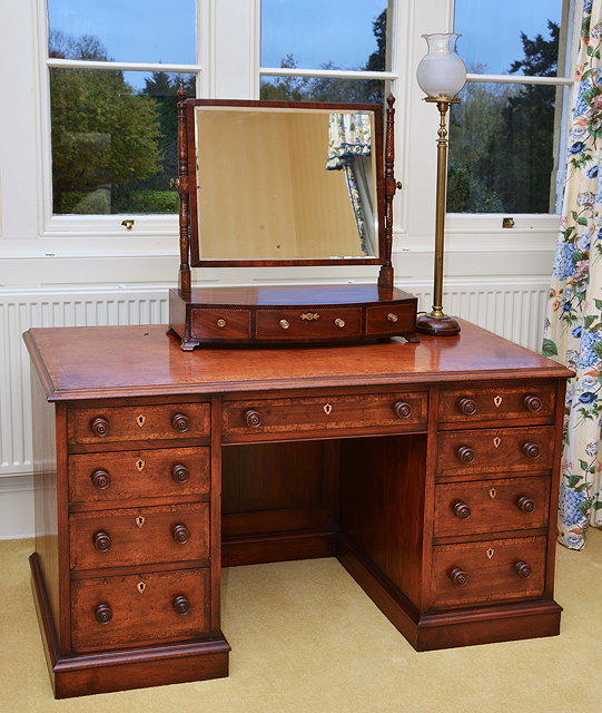 Appraisal: AN OLD BRASS TABLE LAMP on a turned socle base