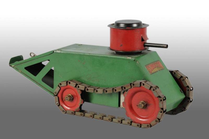 Appraisal: Pressed Steel Structo WWI Tank Toy Description Turret on top