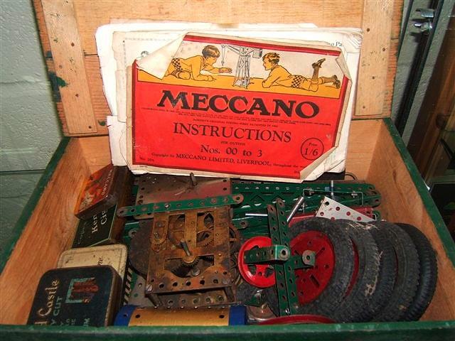 Appraisal: A QUANTITY OF MECCANO