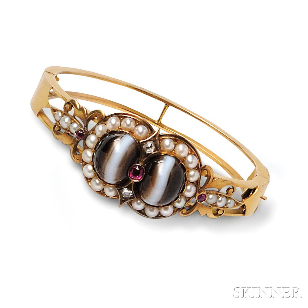 Appraisal: Gold Agate and Split Pearl Bracelet the hinged bangle set