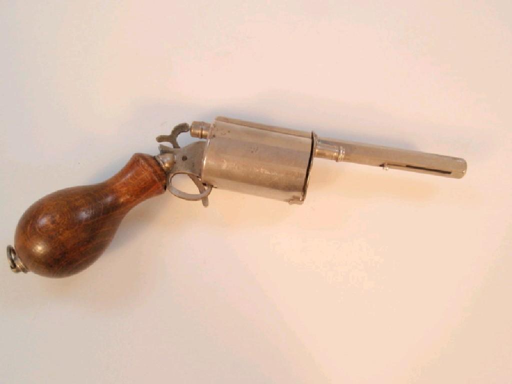 Appraisal: An early thC novelty 'Gun' pen and pencil with firing