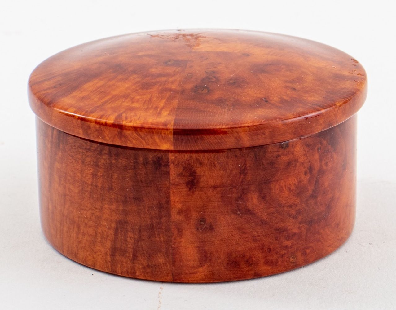 Appraisal: HAWAIIAN KOA WOOD CIRCULAR BOX Hawaiian Koa wood circular box