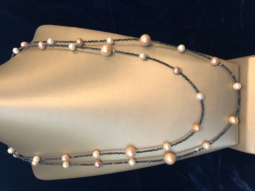 Appraisal: Peach and White Cultured Fresh Water Pearl and Spinel Necklace