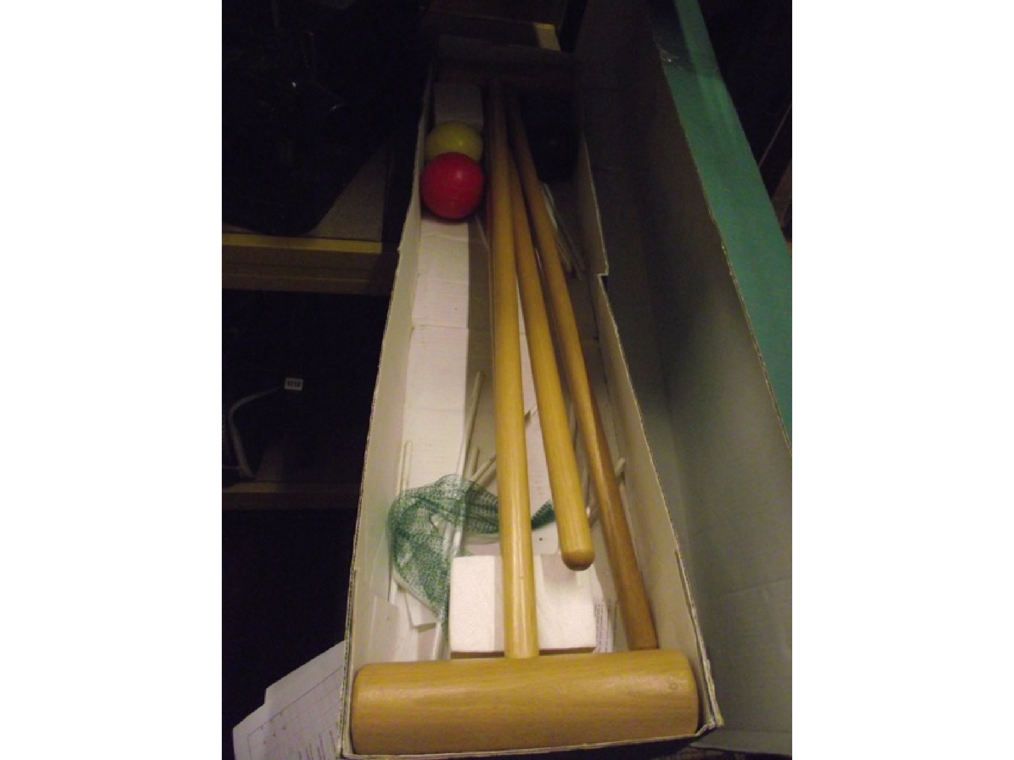 Appraisal: A Townsend croquet set housed within original cardboard packaging