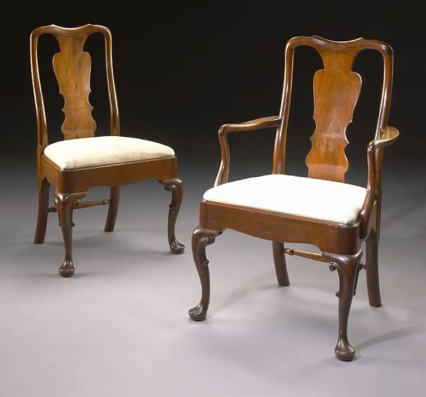 Appraisal: A set of twelve Queen Anne style mahogany dining chairs