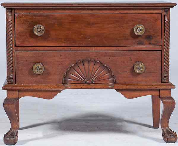 Appraisal: Dressing Table American a walnut dressing table having a molded