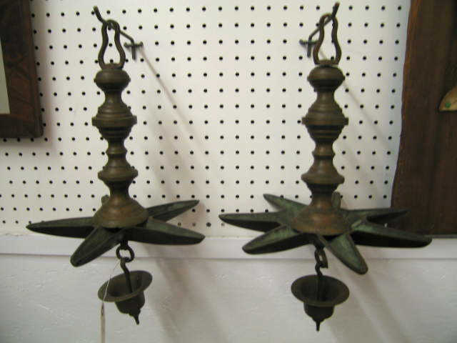 Appraisal: Pair of th Century Brass Oil Lamps Betty type five