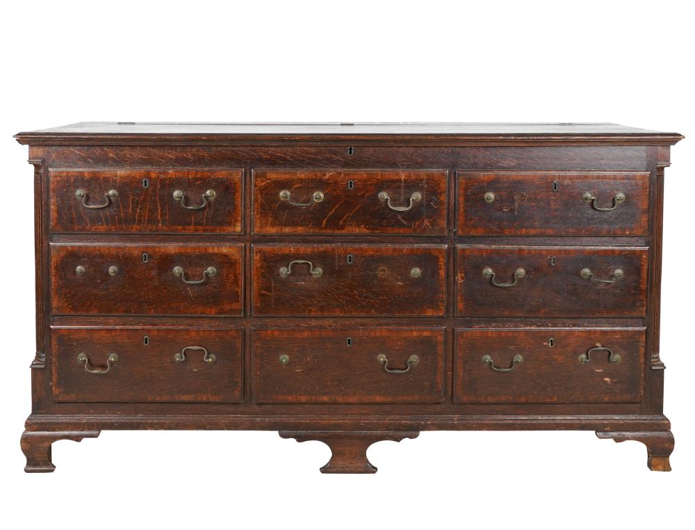 Appraisal: GEORGIAN OAK WELSH CHEST OF DRAWERSwith hinged top over two