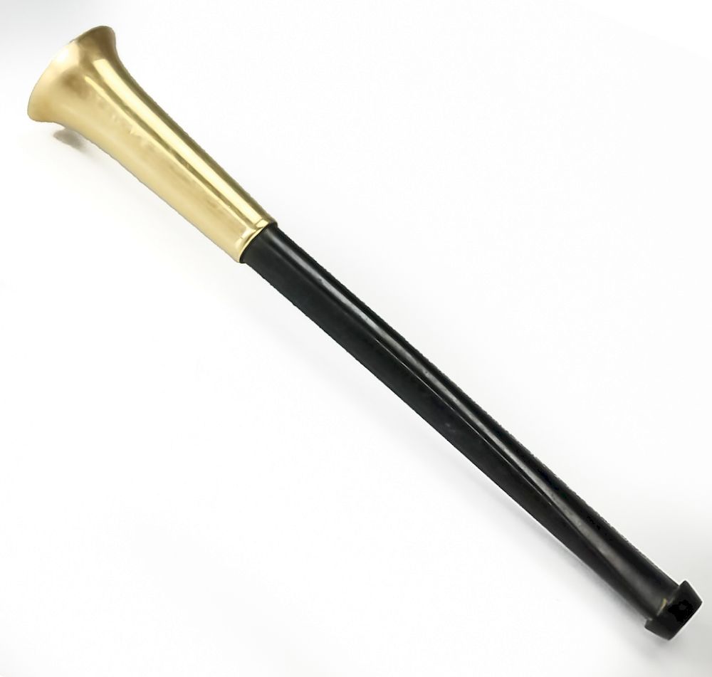 Appraisal: Vintage k Gold Ebony Wood Cigarette Holder Vintage k gold