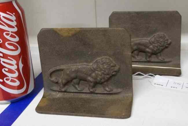 Appraisal: Pair bronze lion bookends '' Ht