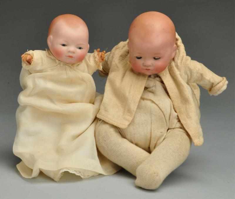 Appraisal: Lot of Baby Dolls Description Both with German bisque heads