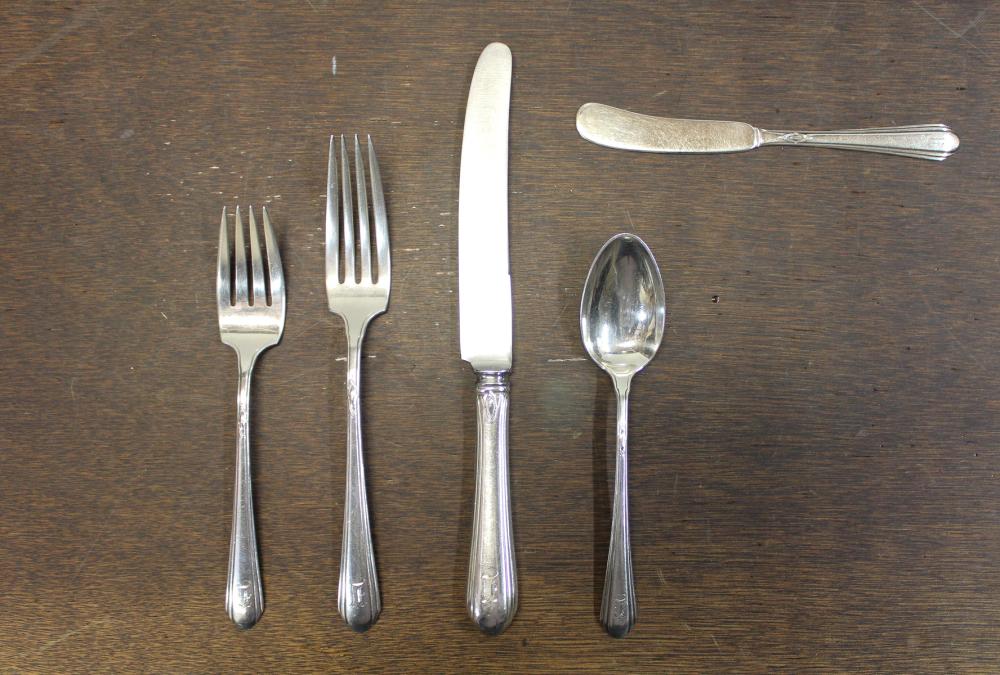 Appraisal: TOWLE LADY DIANA STERLING SILVER FLATWARE SET pieces comprised of