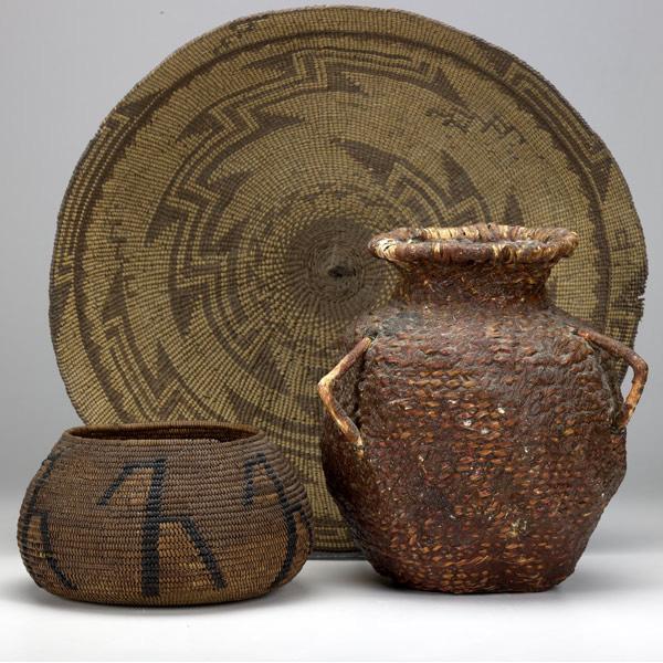 Appraisal: SOUTHWESTERN NATIVE AMERICAN Three Apache baskets th C th C