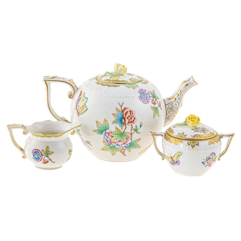 Appraisal: Herend Queen Victoria Three Piece Tea Set Includes globular tea