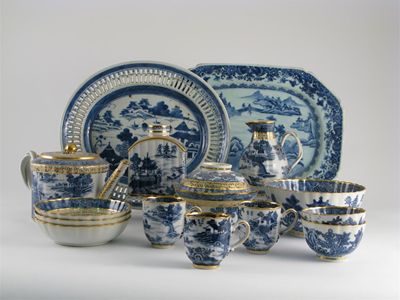 Appraisal: Various Chinese blue and white porcelain decorated with pagoda landscapes