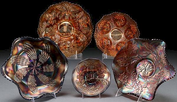 Appraisal: A FIVE PIECE GROUP OF CARNIVAL GLASS CIRCA S A