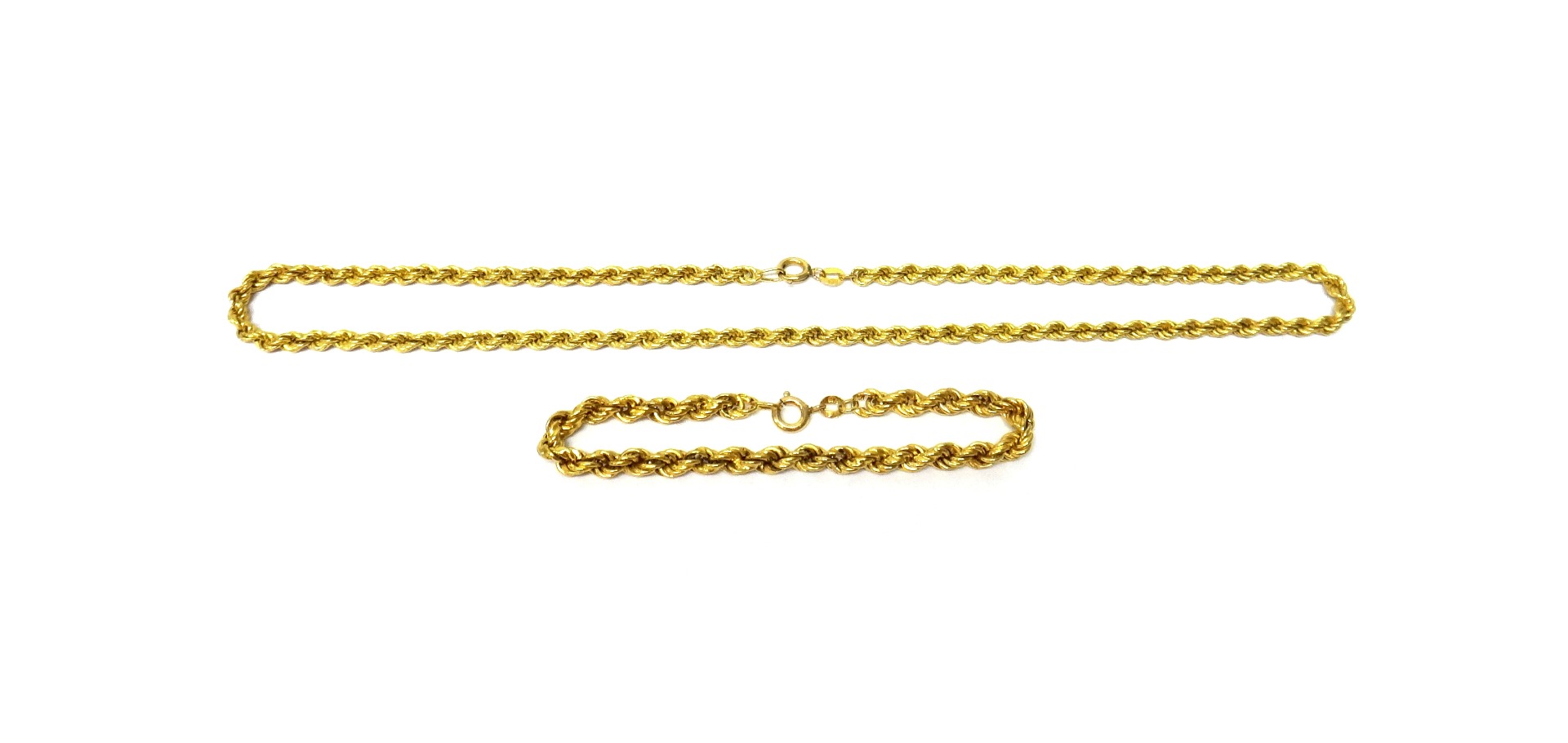 Appraisal: A gold ropetwist link neckchain on a boltring clasp and