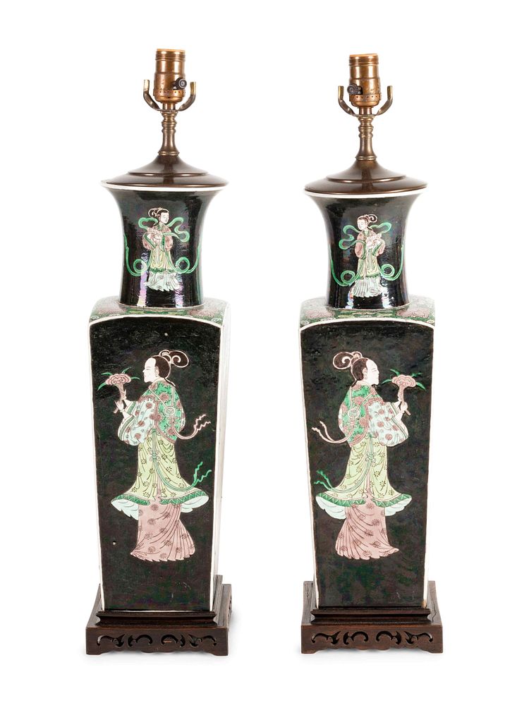 Appraisal: A Pair of Chinese Famille Noire Porcelain Vases A Pair