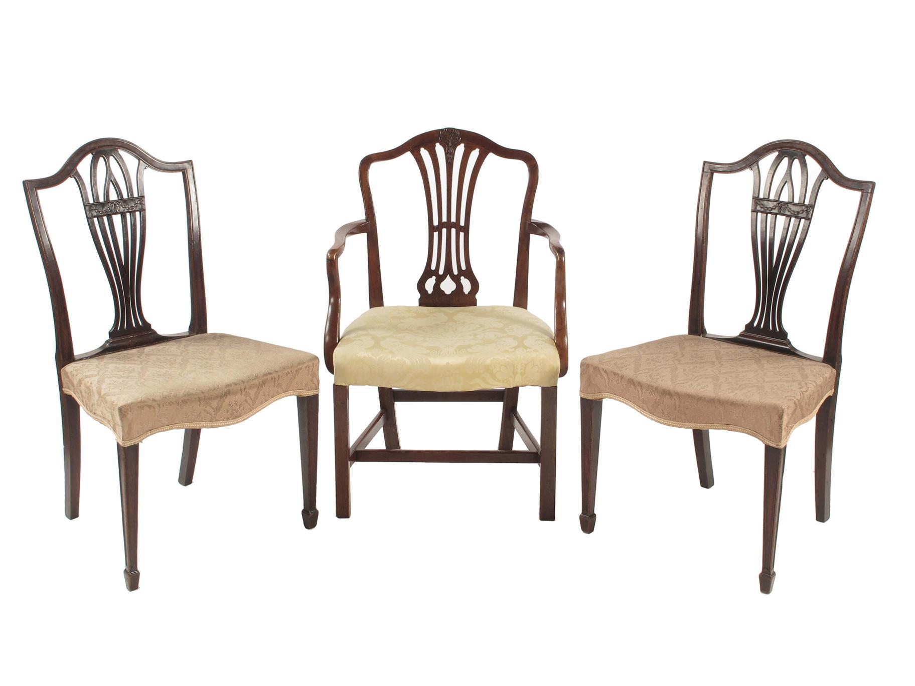 Appraisal: A pair of George III mahogany Hepplewhite side chairs