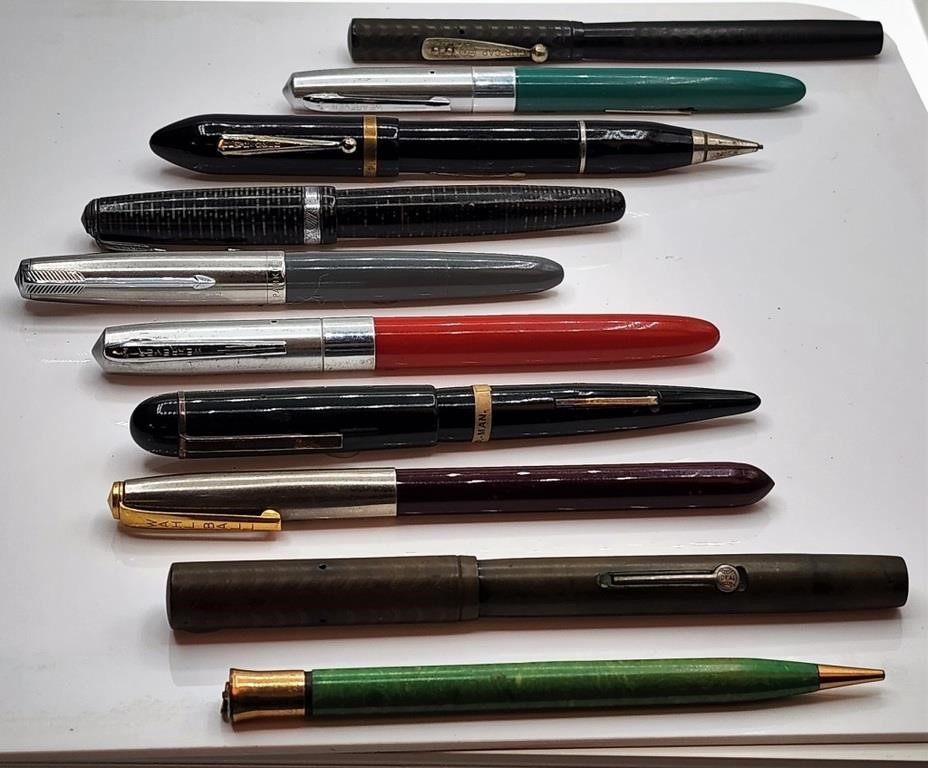 Appraisal: Group of vintage pens and pencils including gray Parker dark