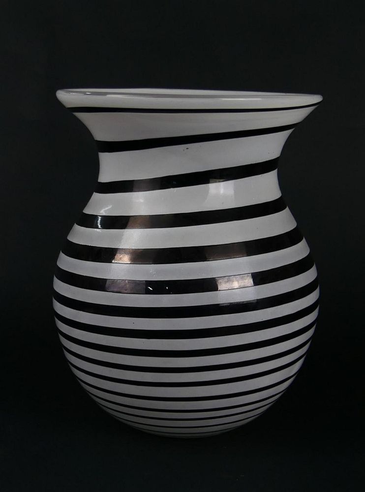 Appraisal: KOSTA BODA BULBOUS BLACK WHITE SIGNED VASE Measures tall and