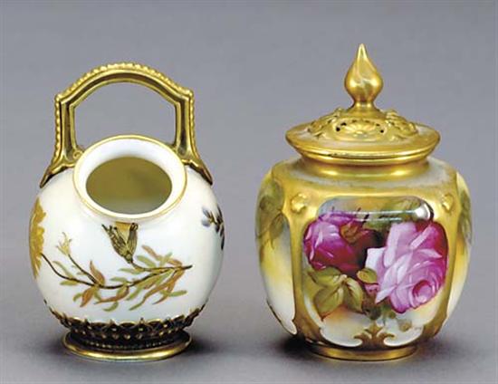 Appraisal: Worcester porcelain potpourri and pot late th centuryreticulated rim with