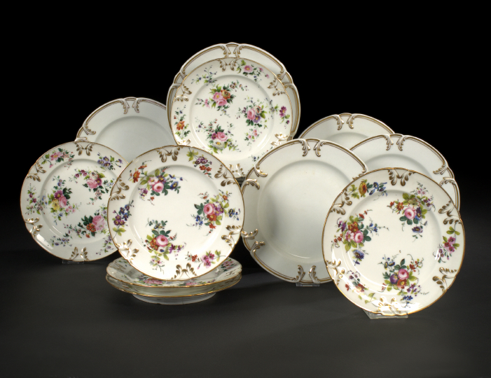 Appraisal: Thirteen-Piece Group of Paris Porcelain Plates third quarter th century