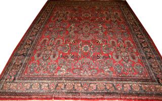 Appraisal: HAMADAN HAND WOVEN WOOL CARPET HAMADAN HAND WOVEN WOOL CARPET