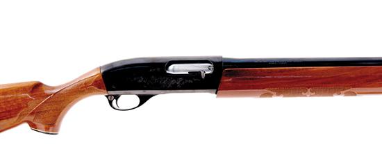 Appraisal: Remington Model -gauge semi-automatic shotgun introduced in plain barrel with