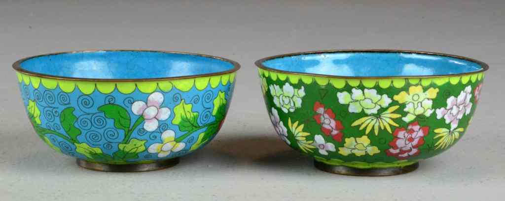 Appraisal: Pair of Chinese Cloisonne BowlsDepicting floral decoration on turquoise ground