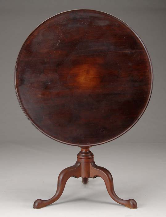 Appraisal: MAHOGANY QUEEN ANNE TILT TOP ROUND TEA TABLE Probably Pennsylvania