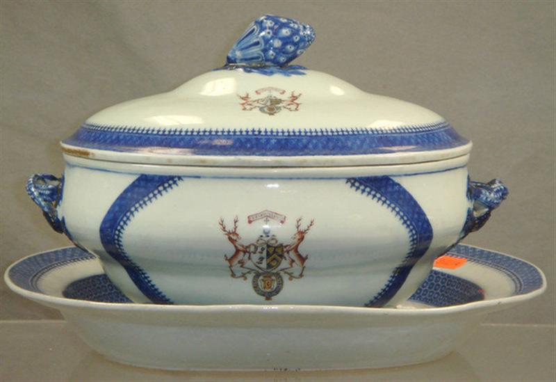 Appraisal: th Chinese export Armorial tureen and underplate Nanking design with