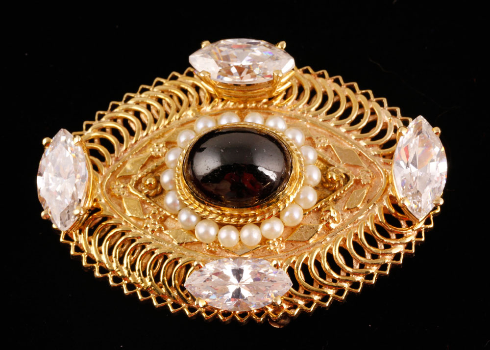 Appraisal: - Fancy K Gold Pin with Cubic Zirconia Fancy K