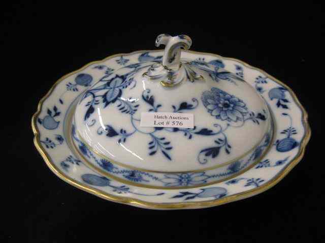 Appraisal: Meissen Porcelain ''Blue Onion'' Covered Server '' diameter gold trim