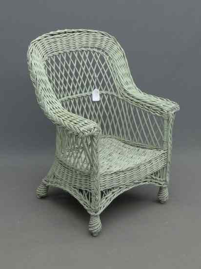 Appraisal: Vintage painted wicker chair