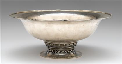 Appraisal: English sterling silver centerpiece bowlhenry hodson plante london