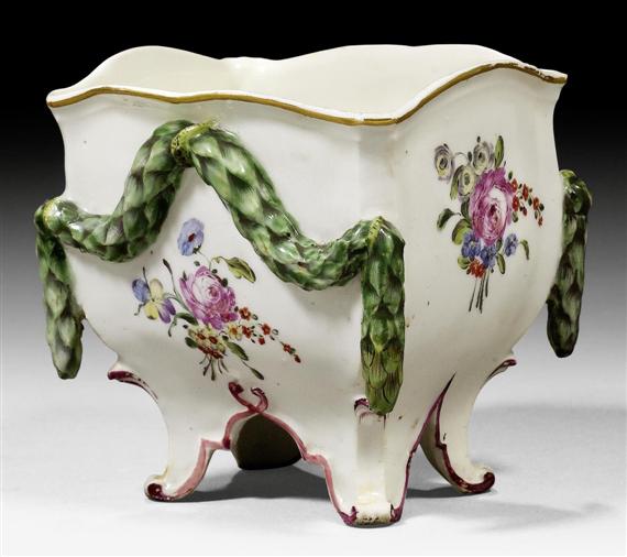 Appraisal: BOUQUETIERE WITH LEAF GARLAND ZURICH CIRCA Form Underglaze blue mark