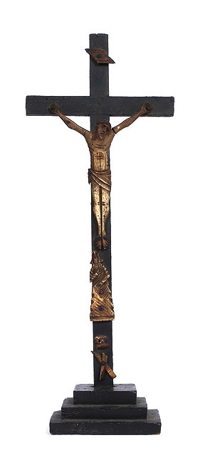 Appraisal: AN TH OR TH CENTURY PAINTED PINE CRUCIFIX with a