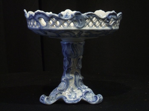 Appraisal: GERMAN PORCELAIN BLUE AND WHITE COMPOTE th century with pierced