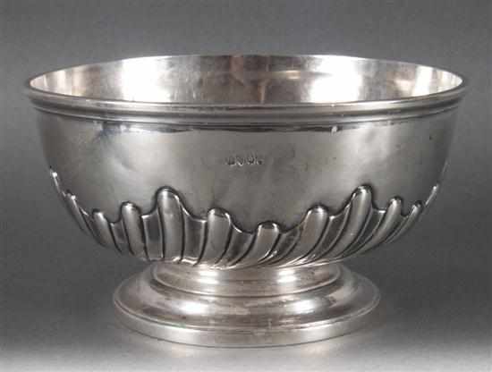 Appraisal: Georgian style silver bowl possibly Chinese mid- th century bearing