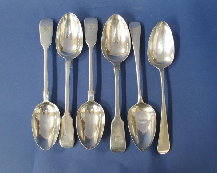 Appraisal: A SET OF THREE VICTORIAN TABLESPOONS of fiddle pattern each