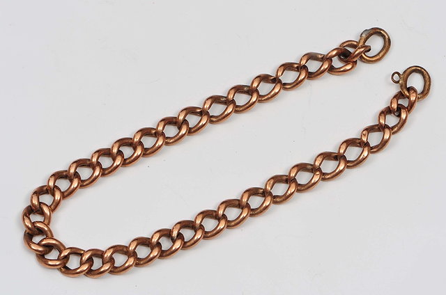 Appraisal: A ct gold bracelet of chain link form grams