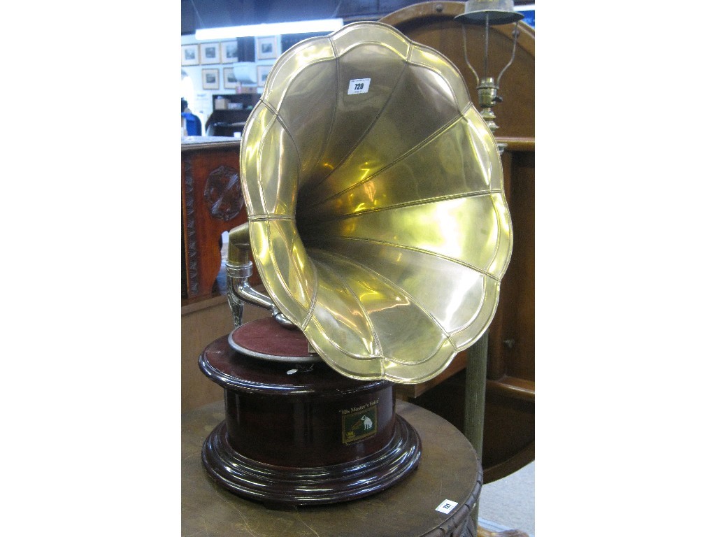 Appraisal: HMV table top wind up gramophone